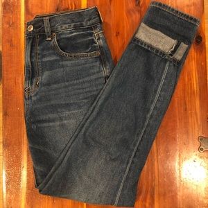 American Eagle Mom Jean